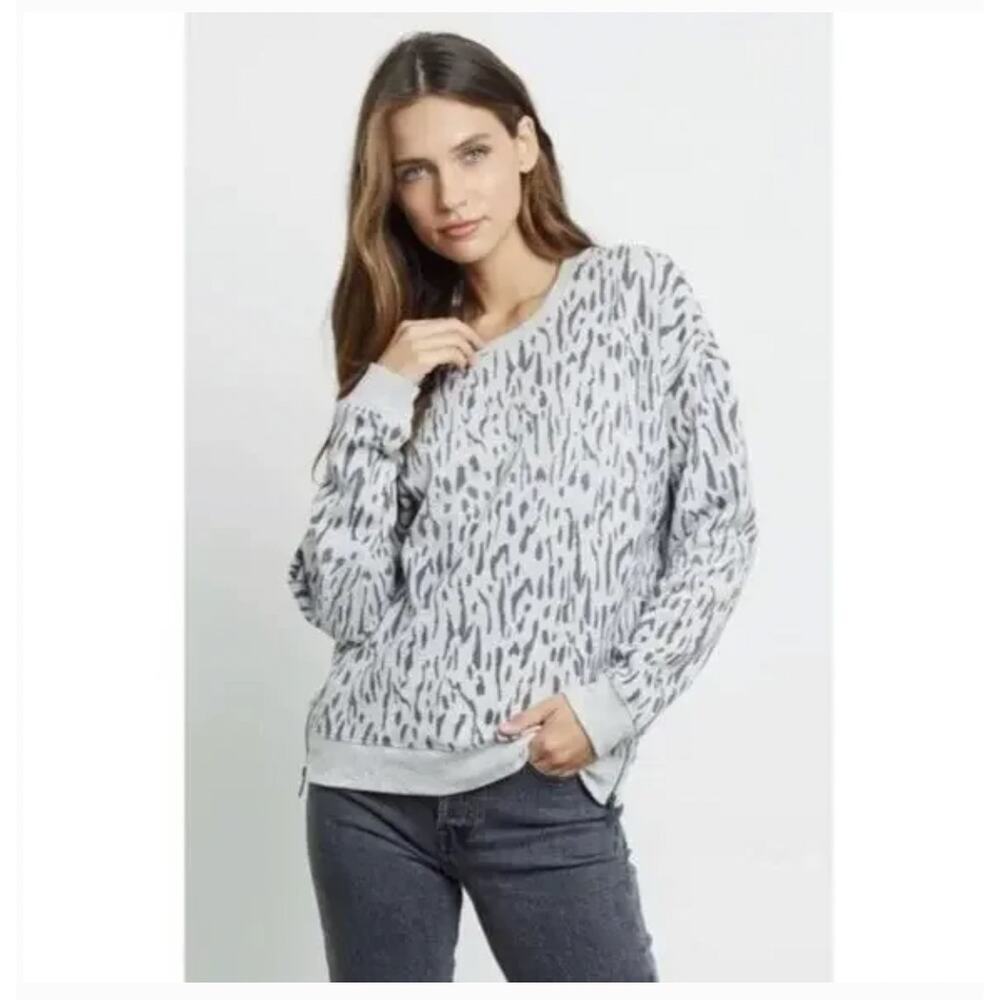 Rails Marlo Sweatshirt in Grey Abstract Cheetah side zips sz S